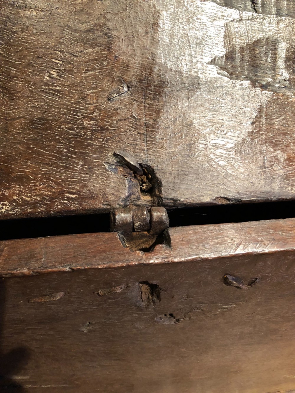 Small Oak Coffer View IV