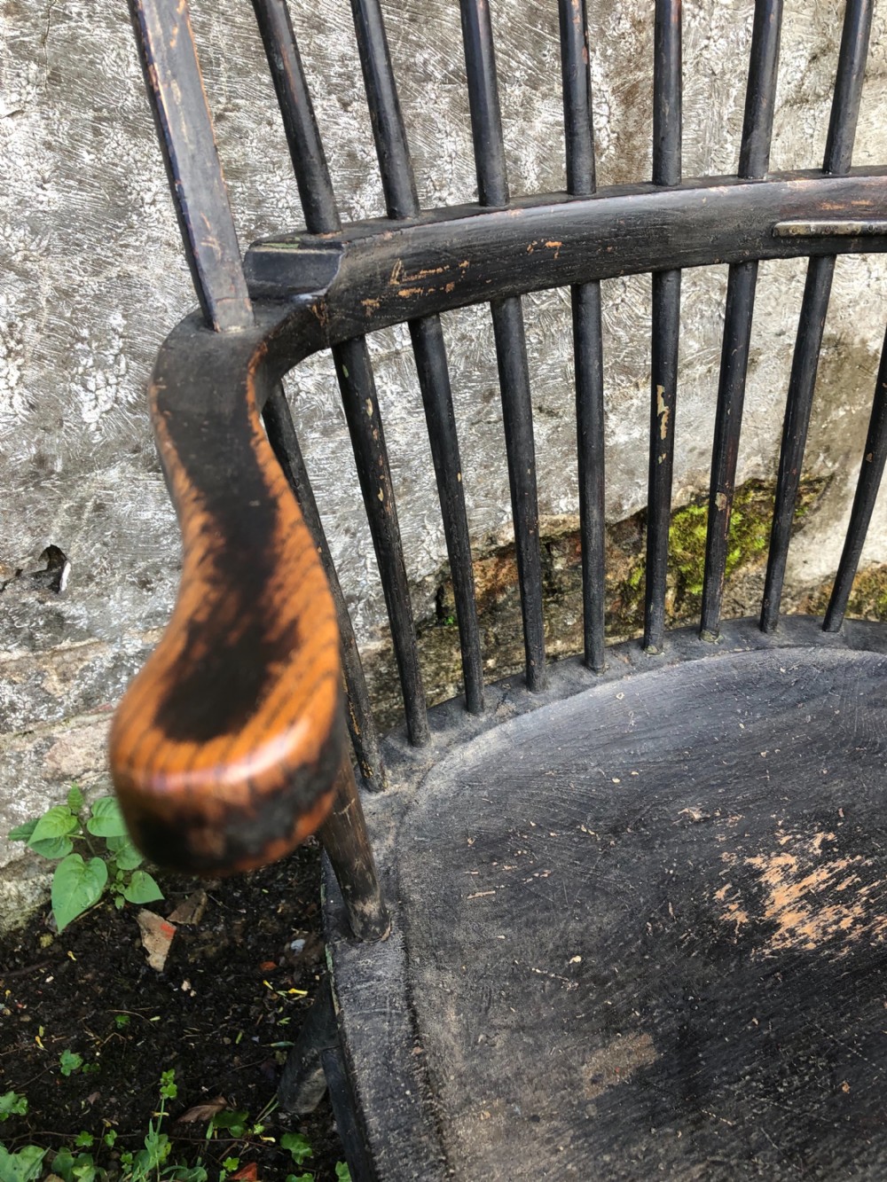 Early Country Windsor Chair View V