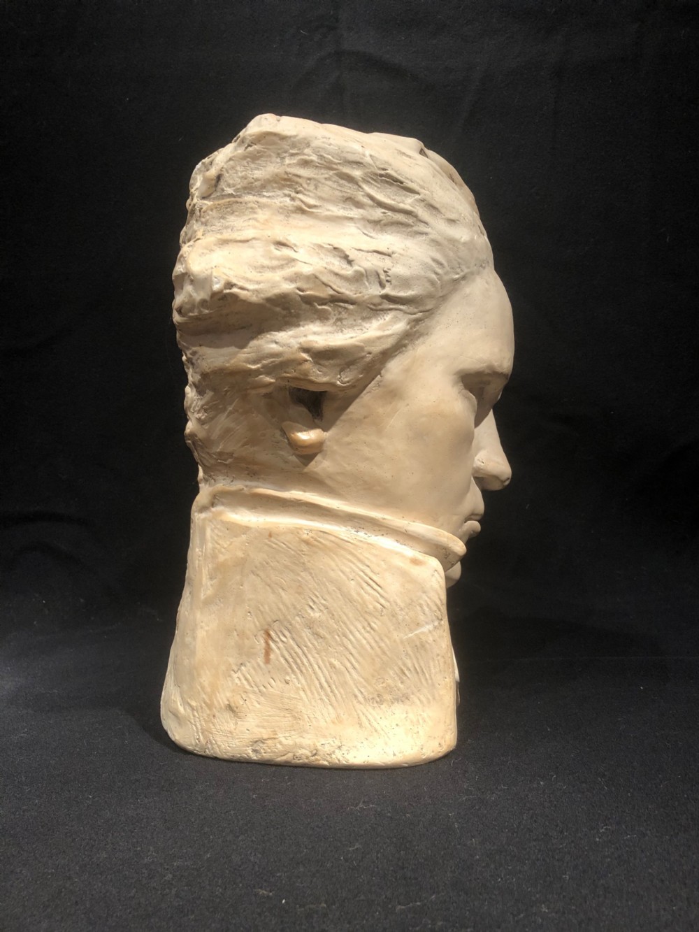 Antique Bust View V