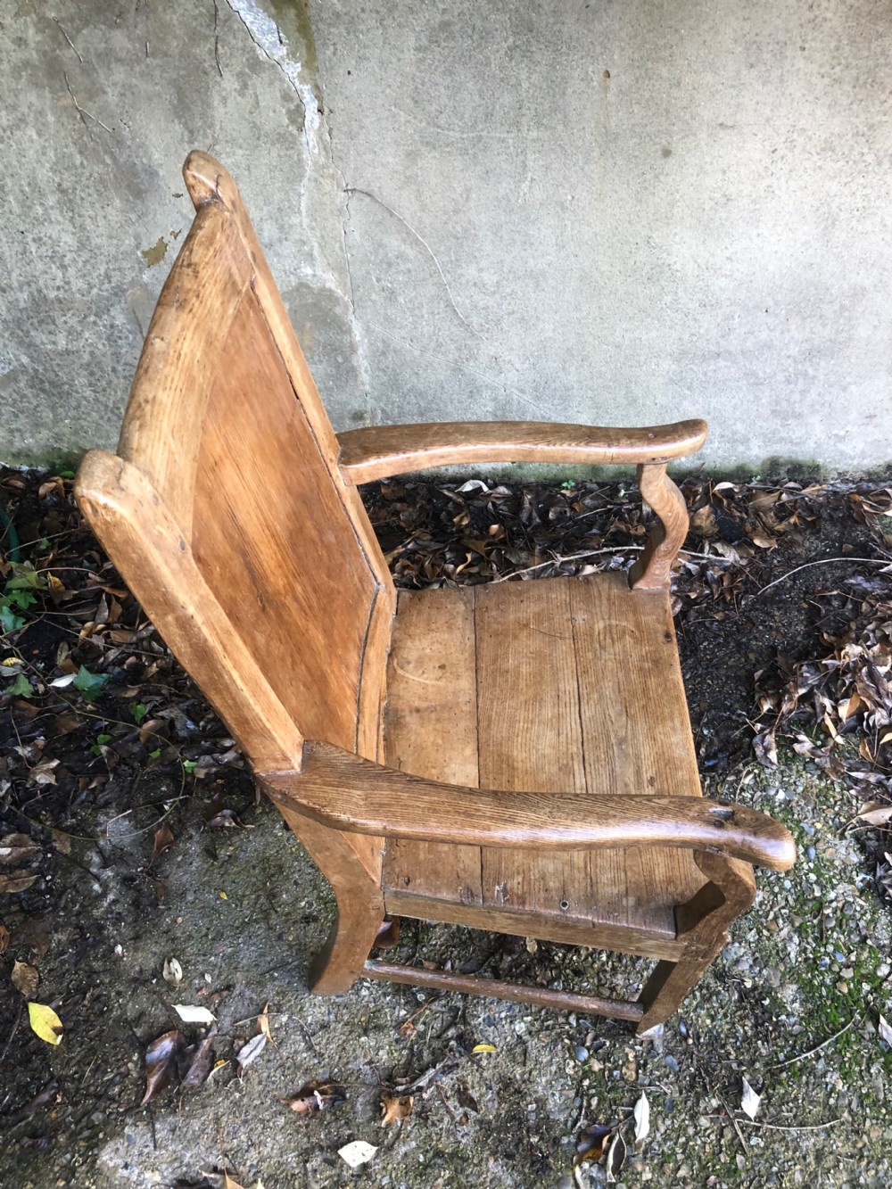 Early Country Chair View VII