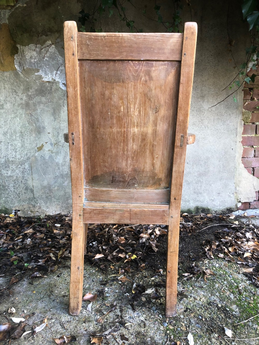 Early Country Chair View IX