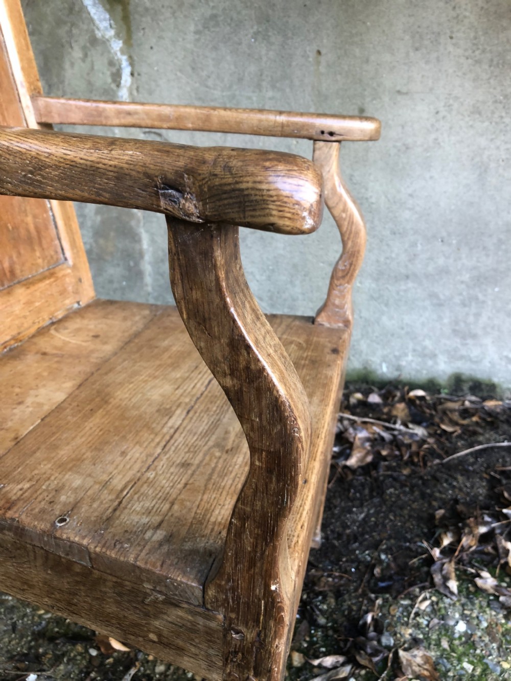 Early Country Chair View XI