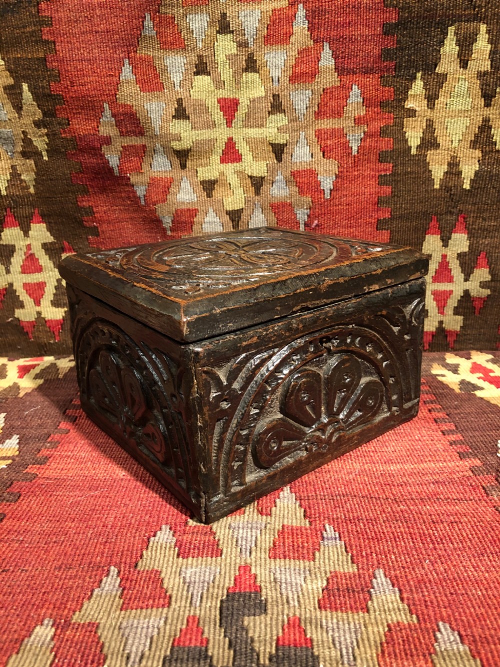 Early Oak Small Box View V