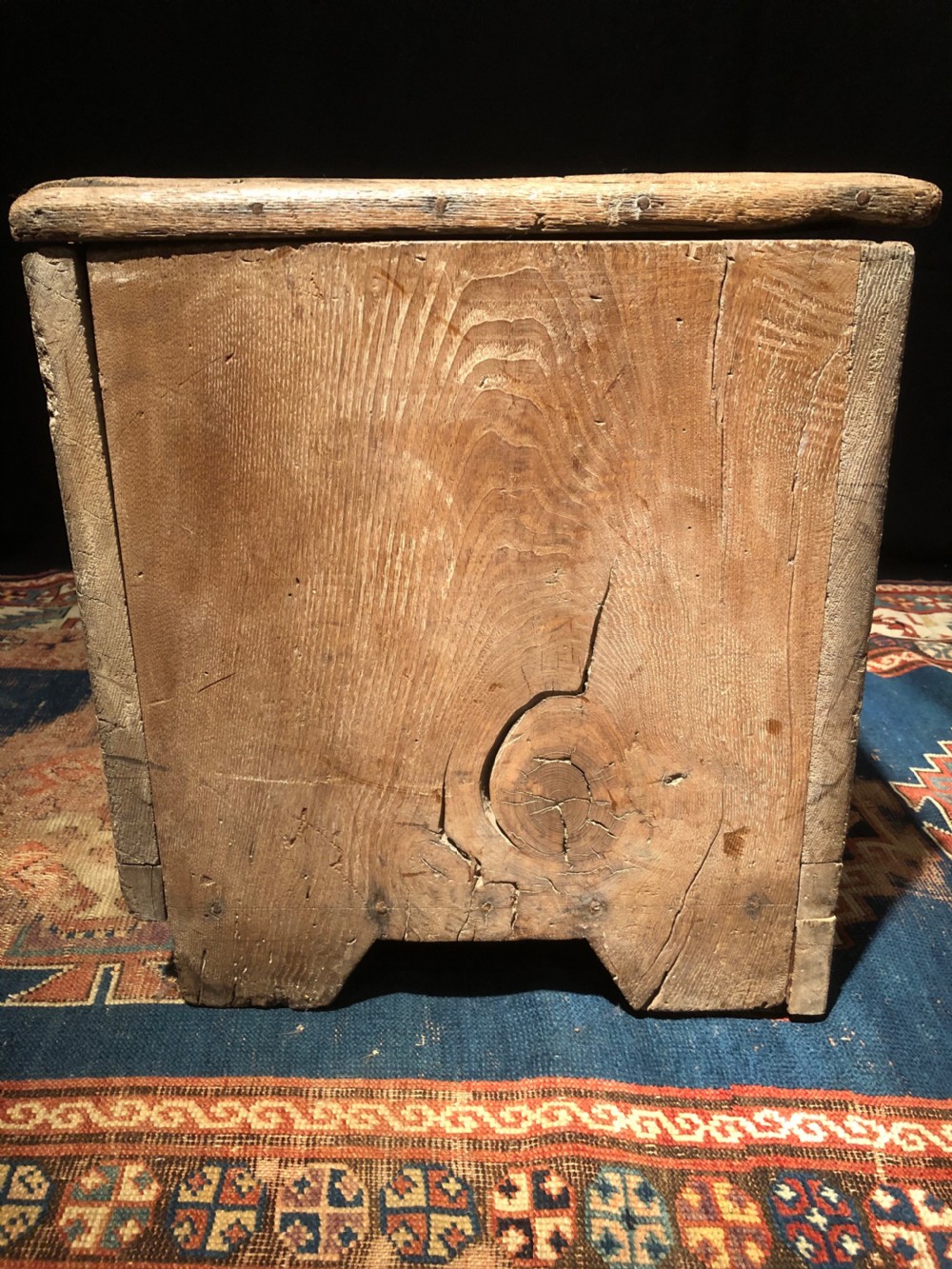 Early coffer View XII