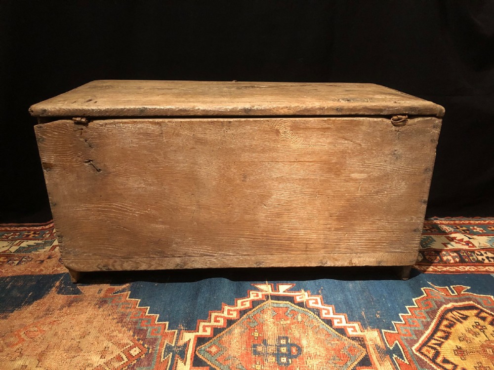 Early coffer View XIV