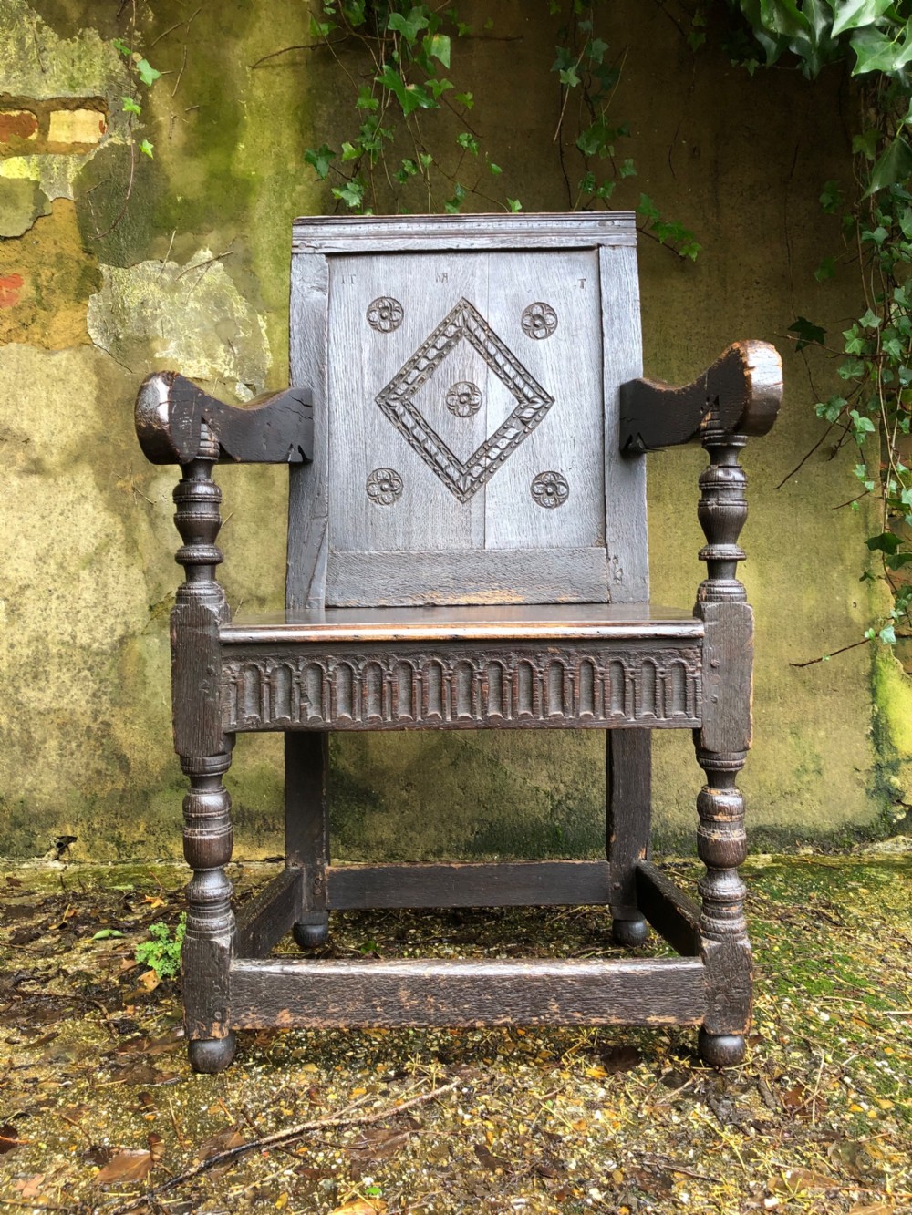 Early Oak Wainscot Chair