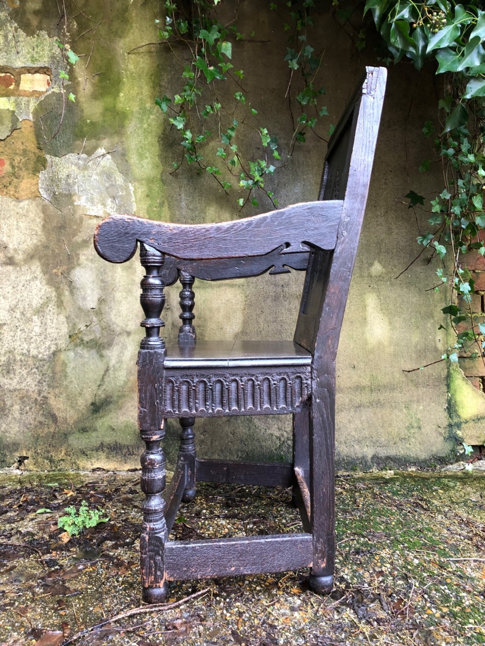 Early Oak Wainscot Chair View IX