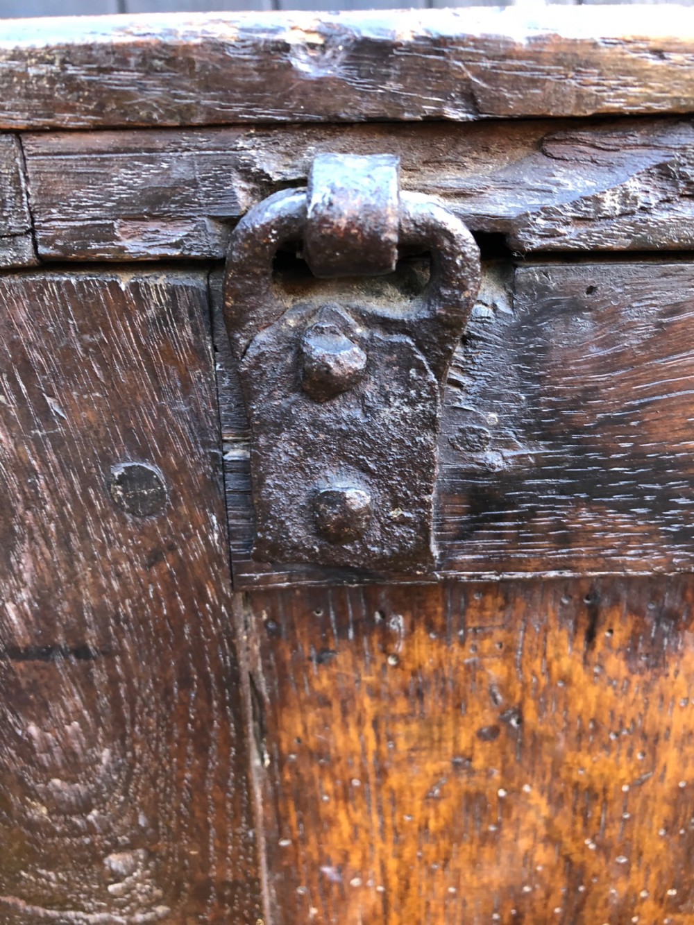 Early Oak Chest View XIII