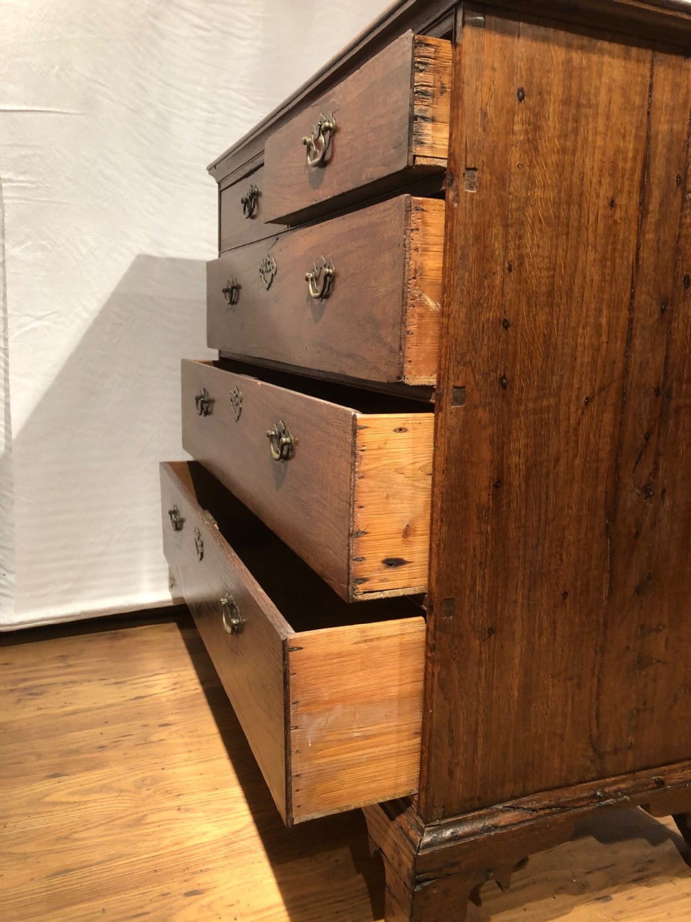 Antique Country Chest of Drawers  View VIII