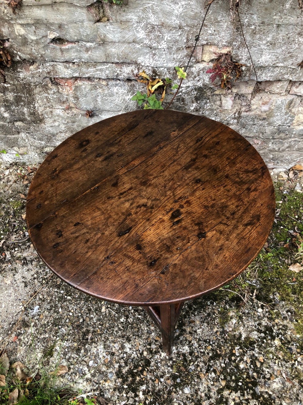 Antique Cricket Table View V