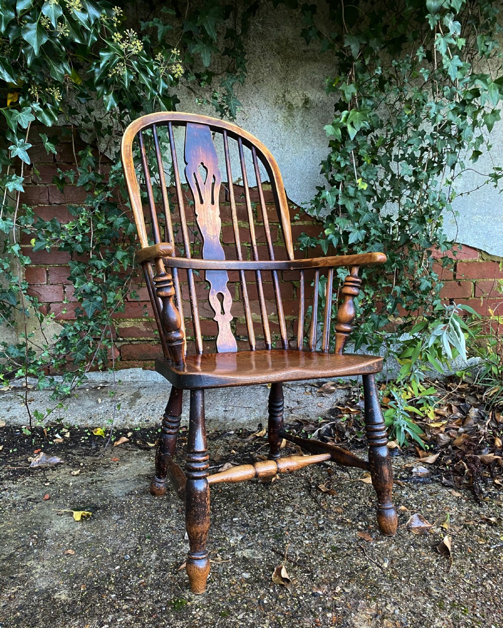 Antique Windsor Chair