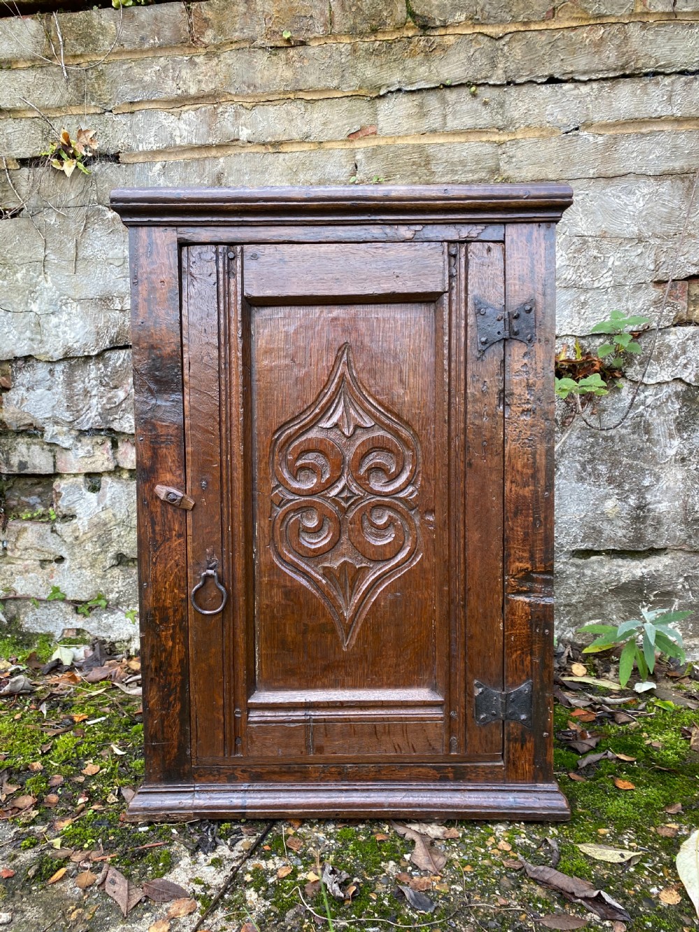 Wall Cupboard 