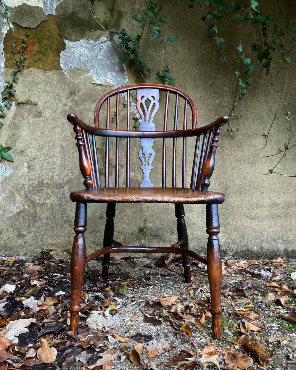 Antique Windsor Chair