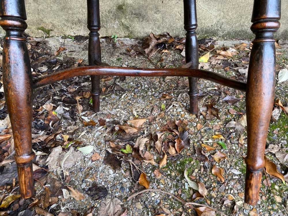 Antique Windsor Chair View VIII