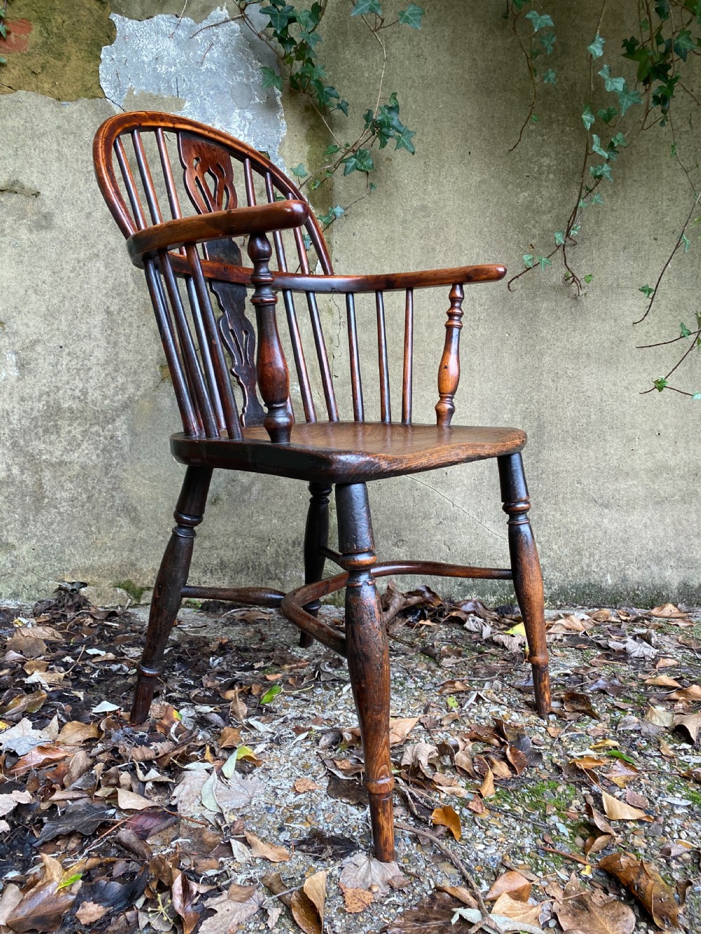 Antique Windsor Chair View XI