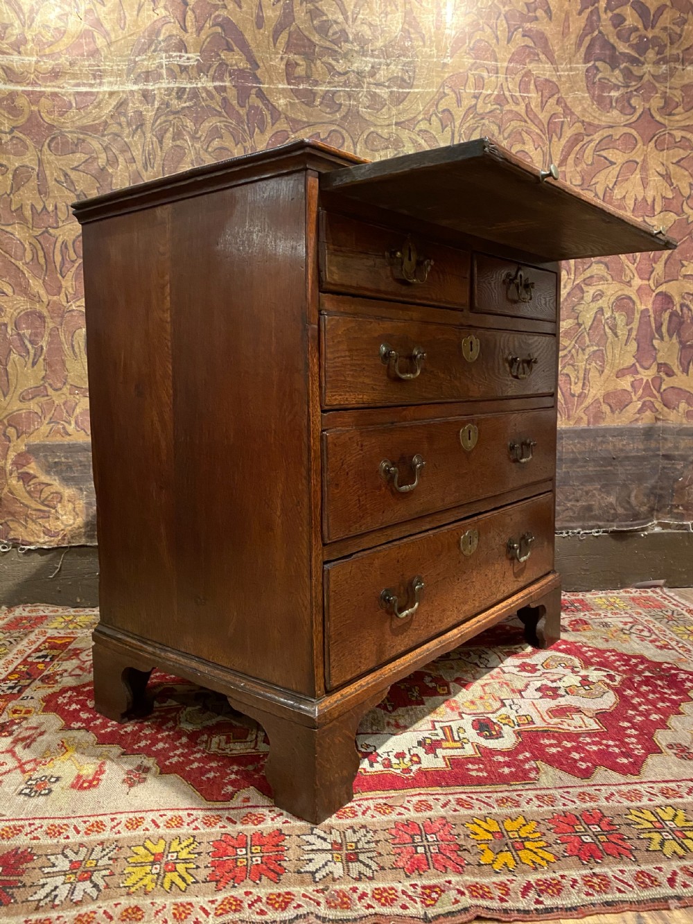 Antique Bachelor’s Chest of Drawers  View IV
