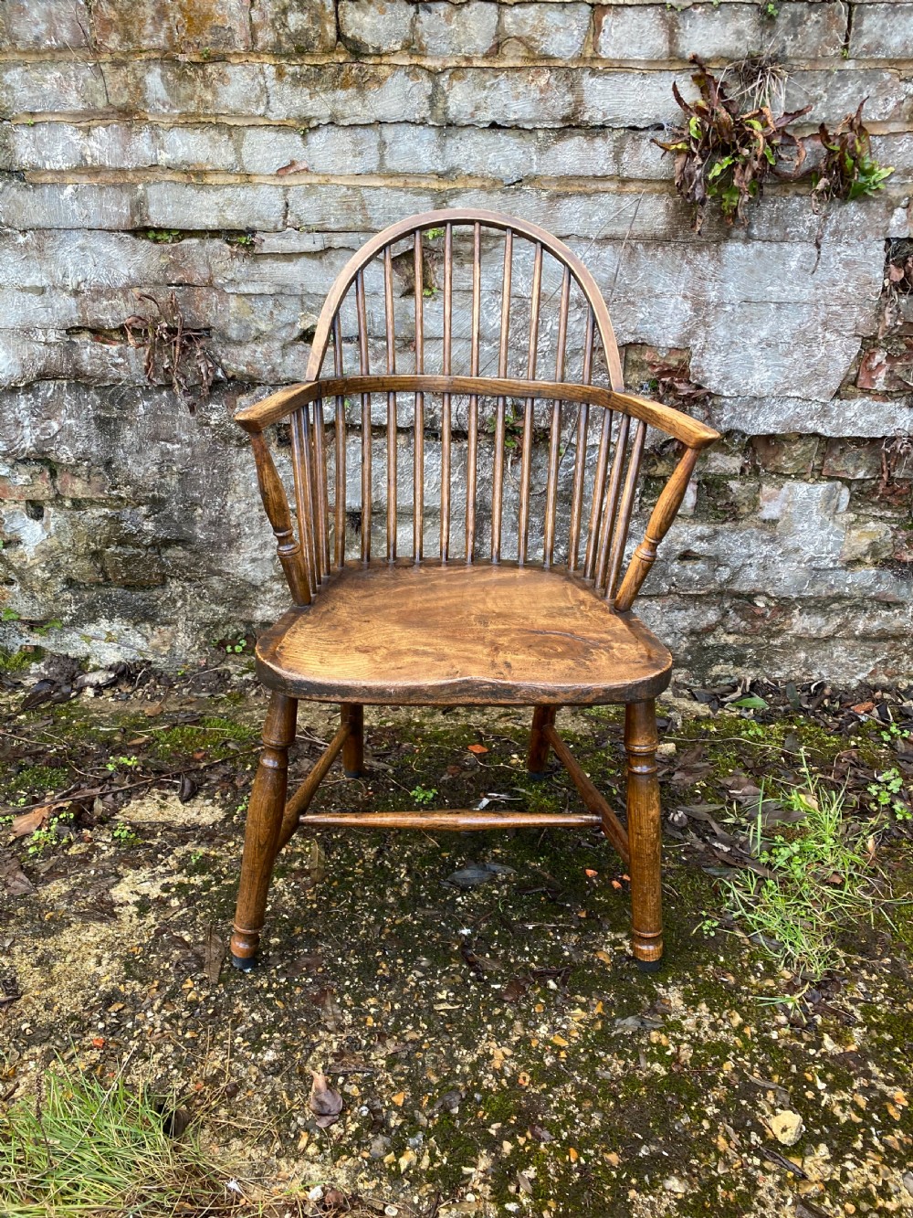 Antique Country Windsor Chair View IV