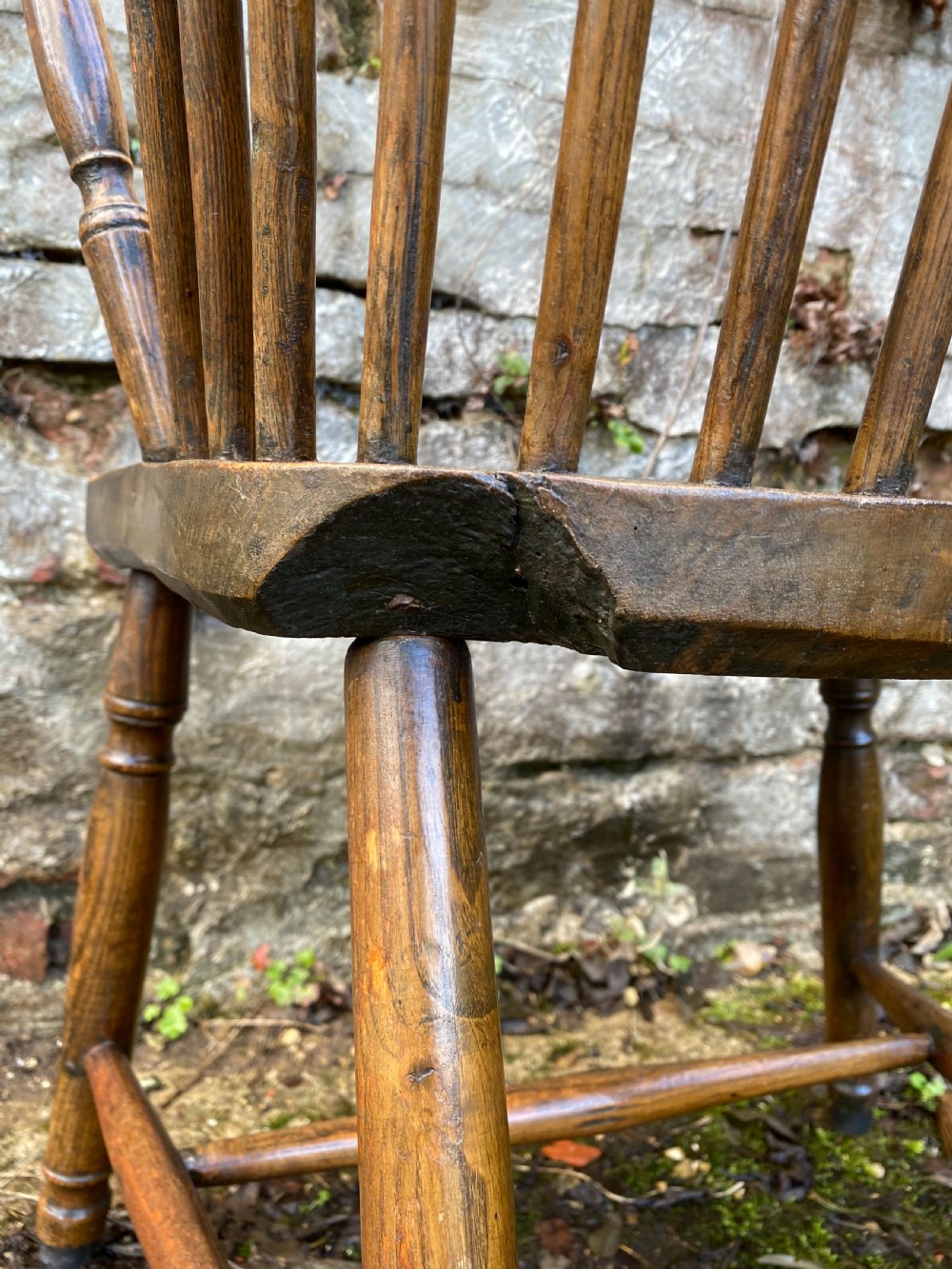 Antique Country Windsor Chair View XII