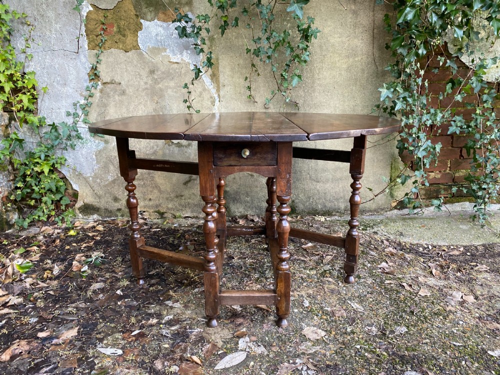 Antique Oak Gateleg Table