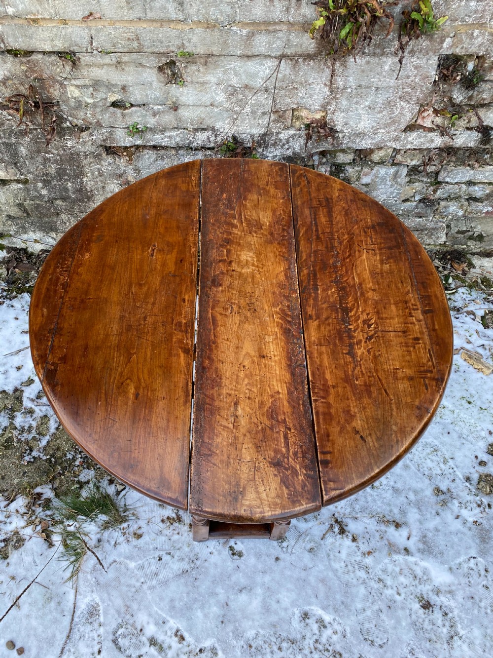 Antique Gateleg Table View VII