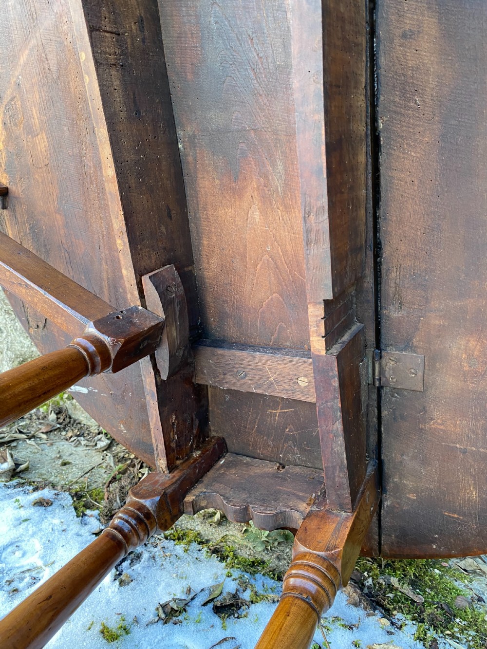 Antique Gateleg Table View XIX