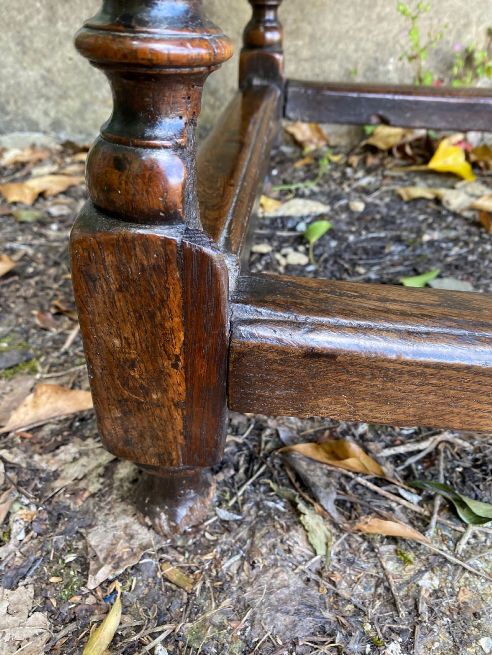 Early Oak Table View XVII