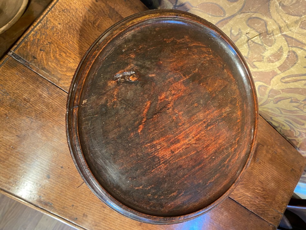 Antique Table Stand View V