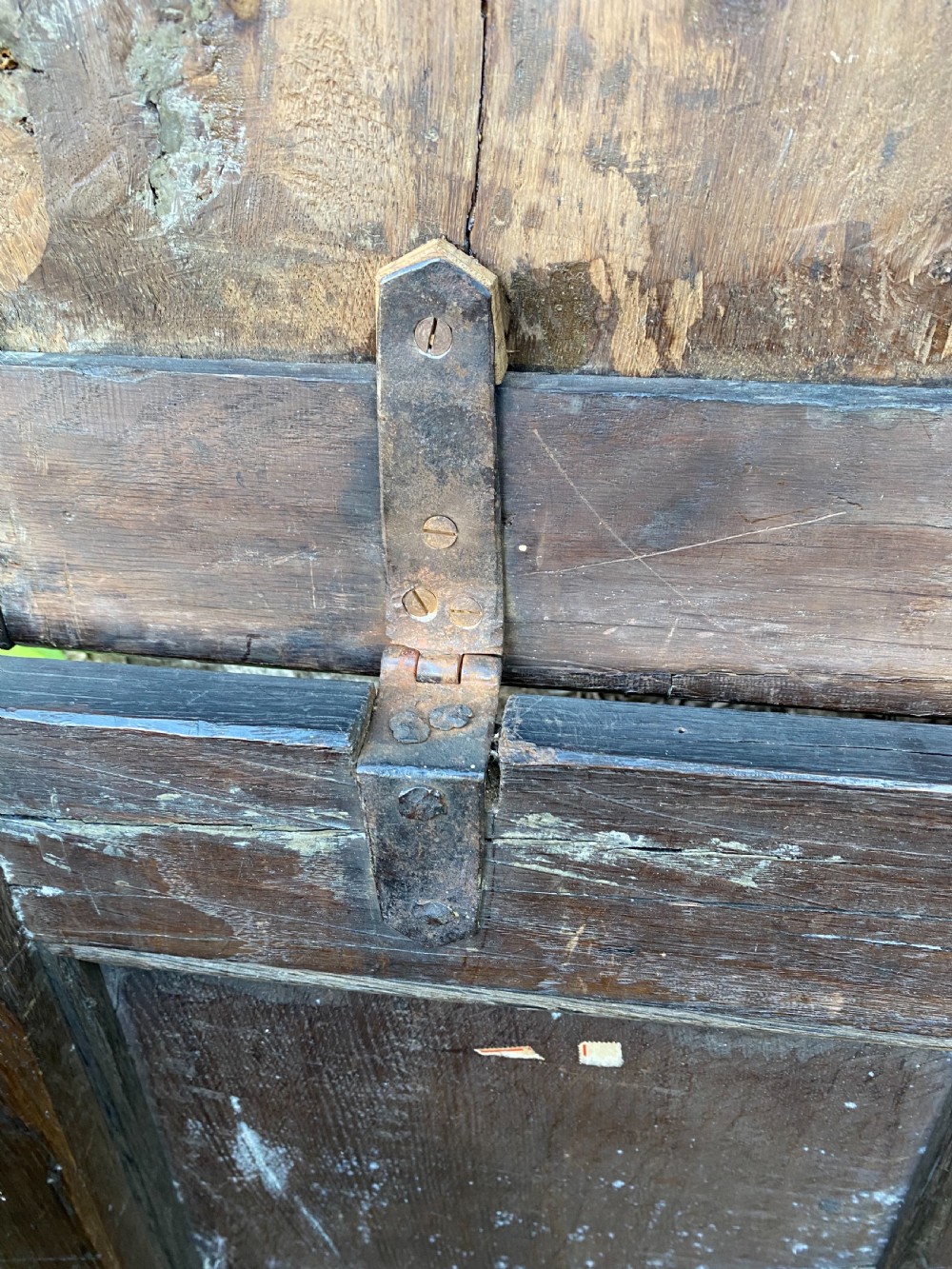 Early Oak Coffer View XVI