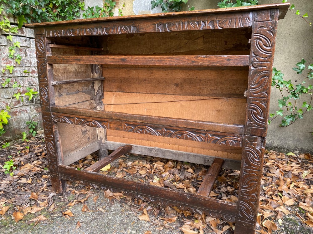 Early Oak Chest of Drawers  View XVI