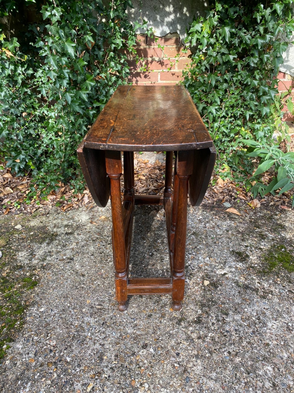 Small Oak Gateleg Table View X