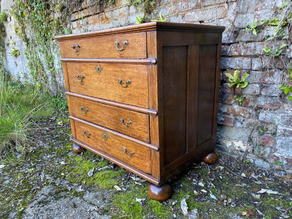 Early Oak Chest of Drawers  View IV