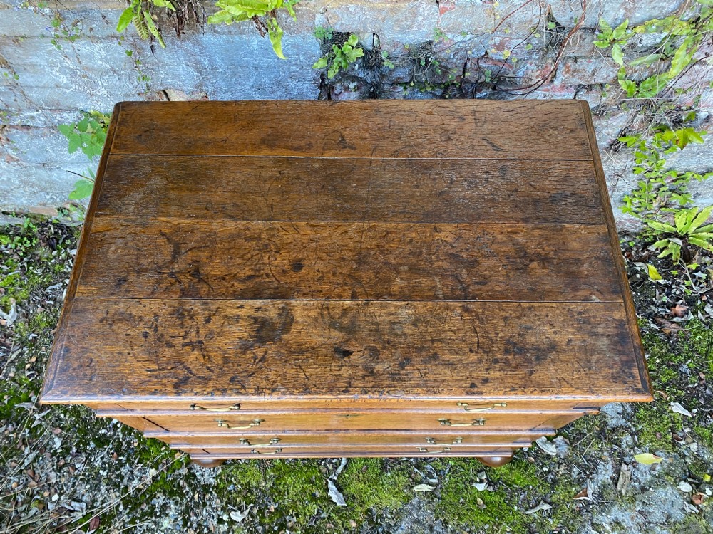 Early Oak Chest of Drawers  View V