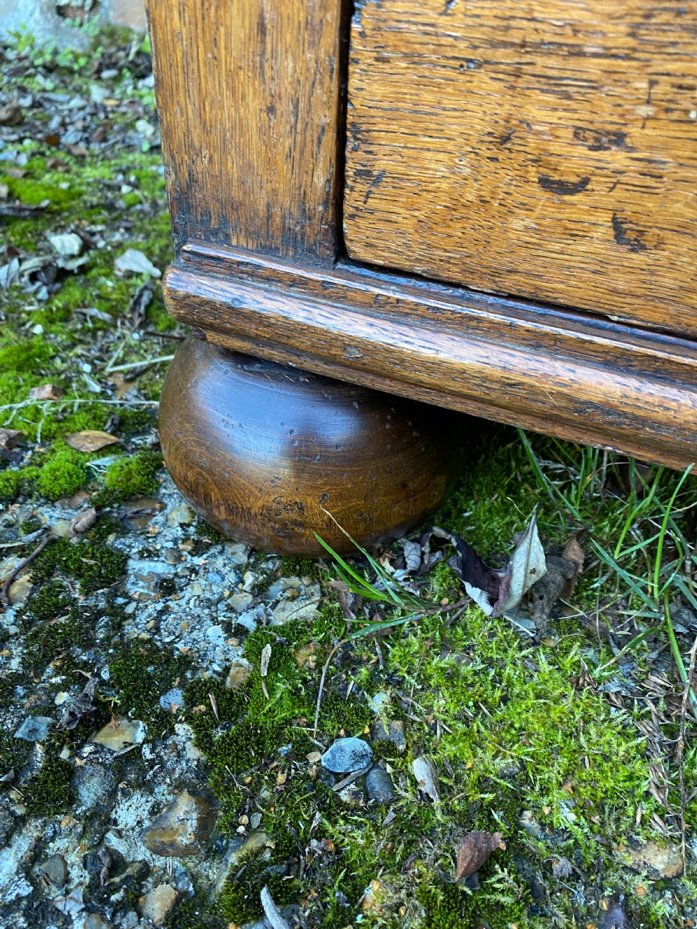 Early Oak Chest of Drawers  View IX