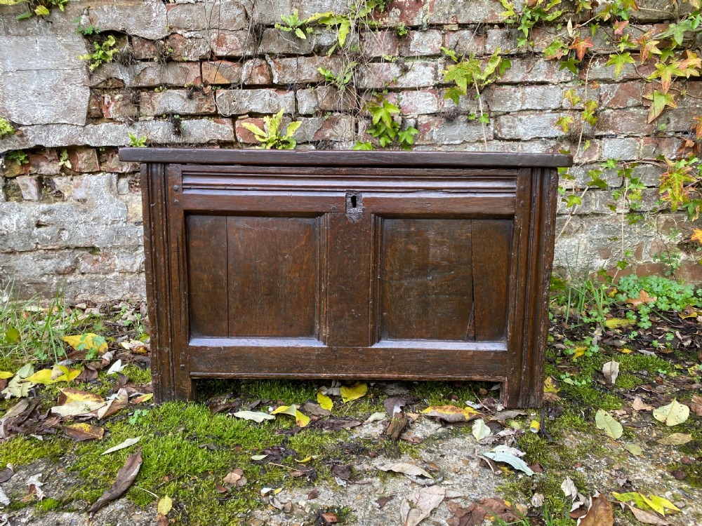 Small Oak Coffer