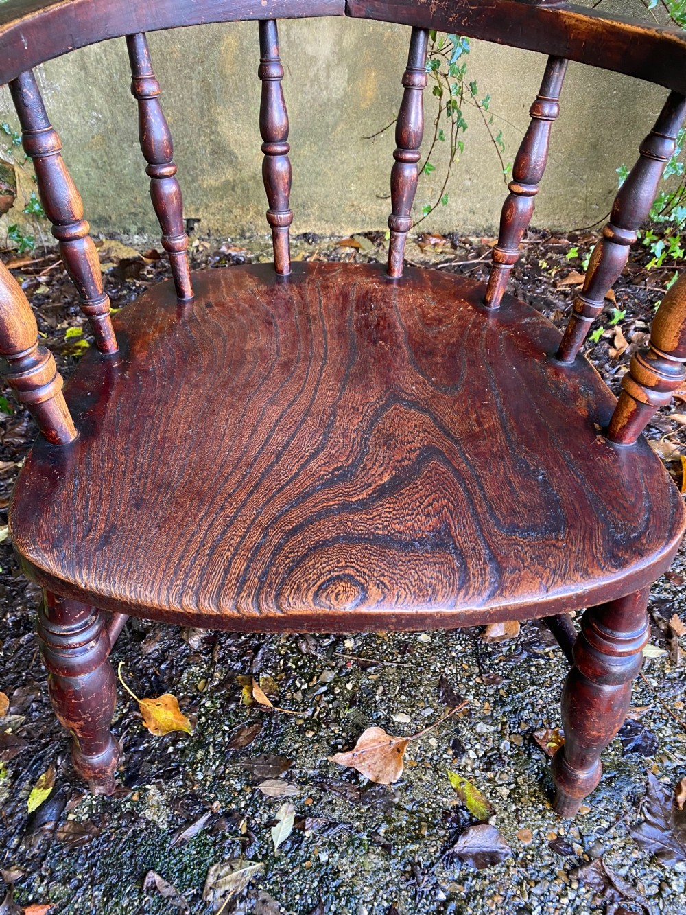 Antique Captain’s Chair View IV