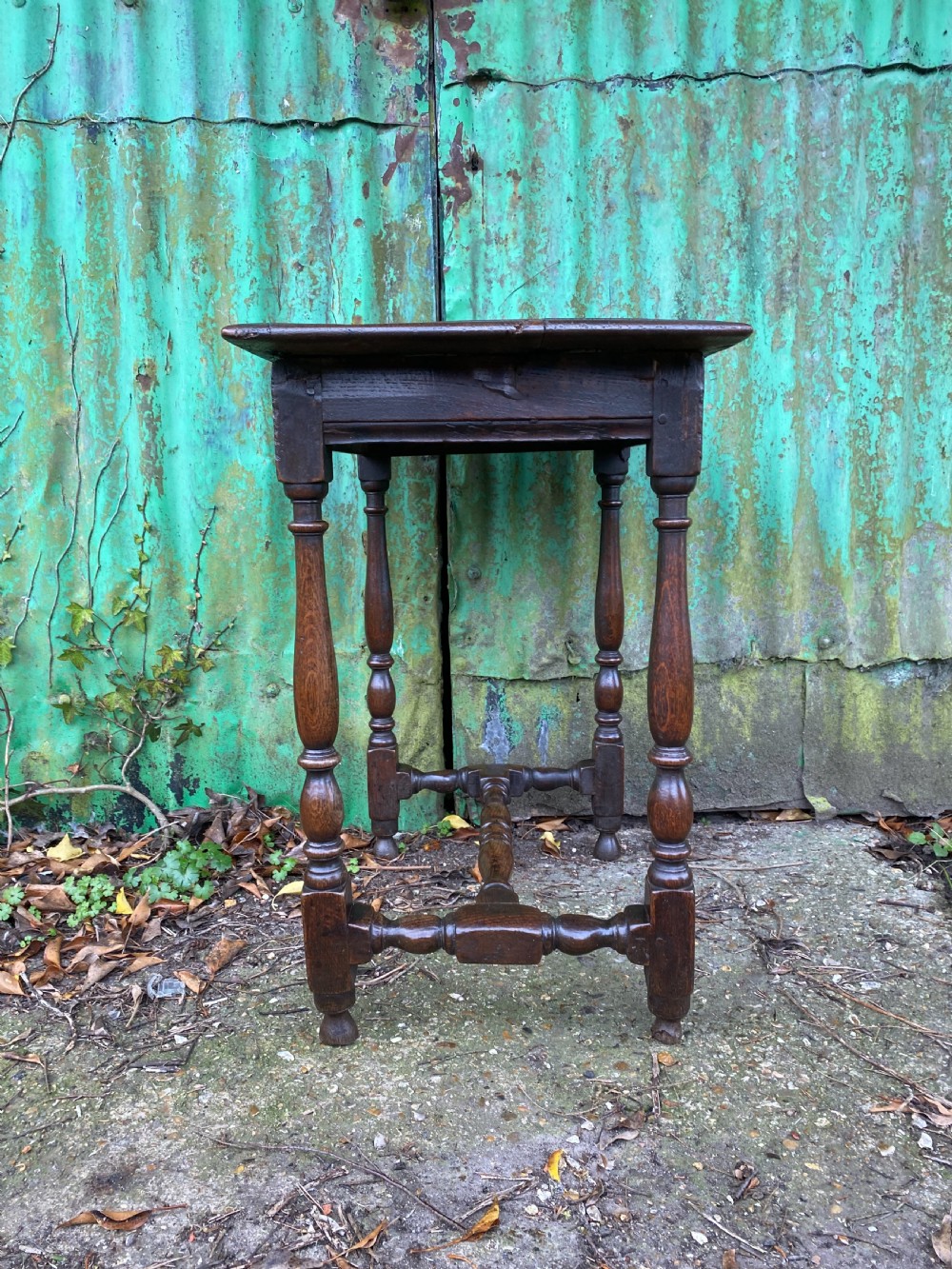 18th century Oak Tavern Table View VIII