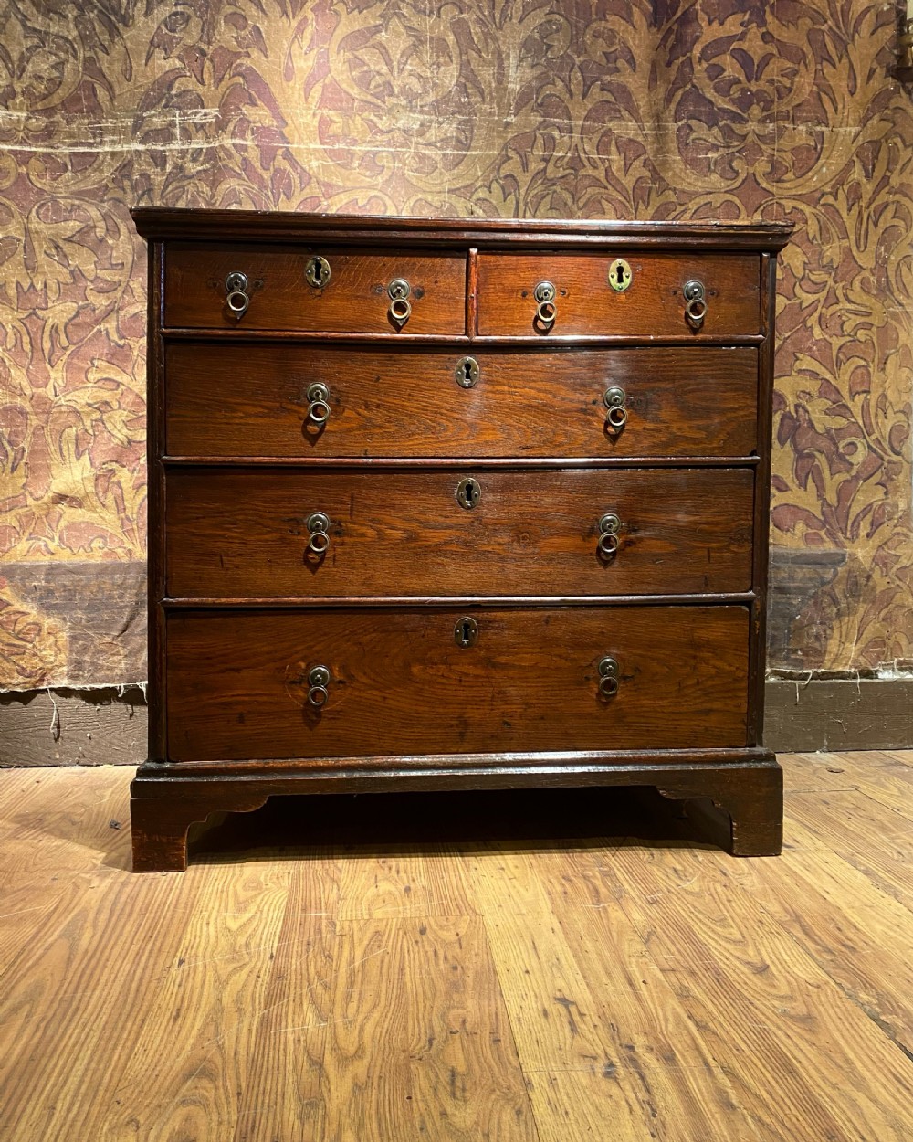 18th century Oak Chest of Drawers 