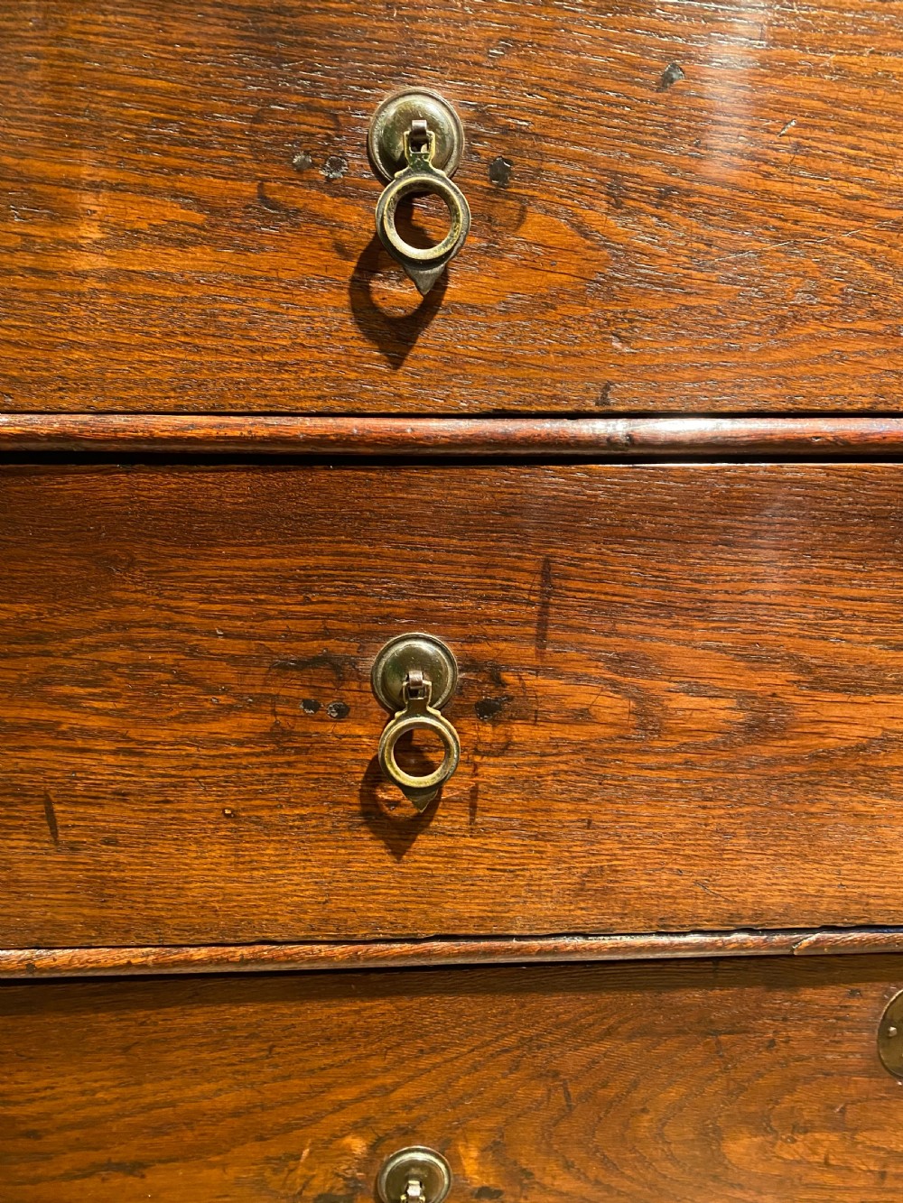 18th century Oak Chest of Drawers  View V