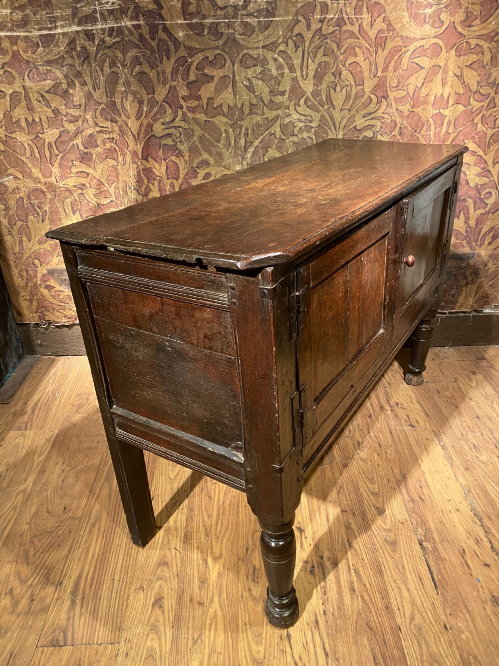 Early oak dresser View III