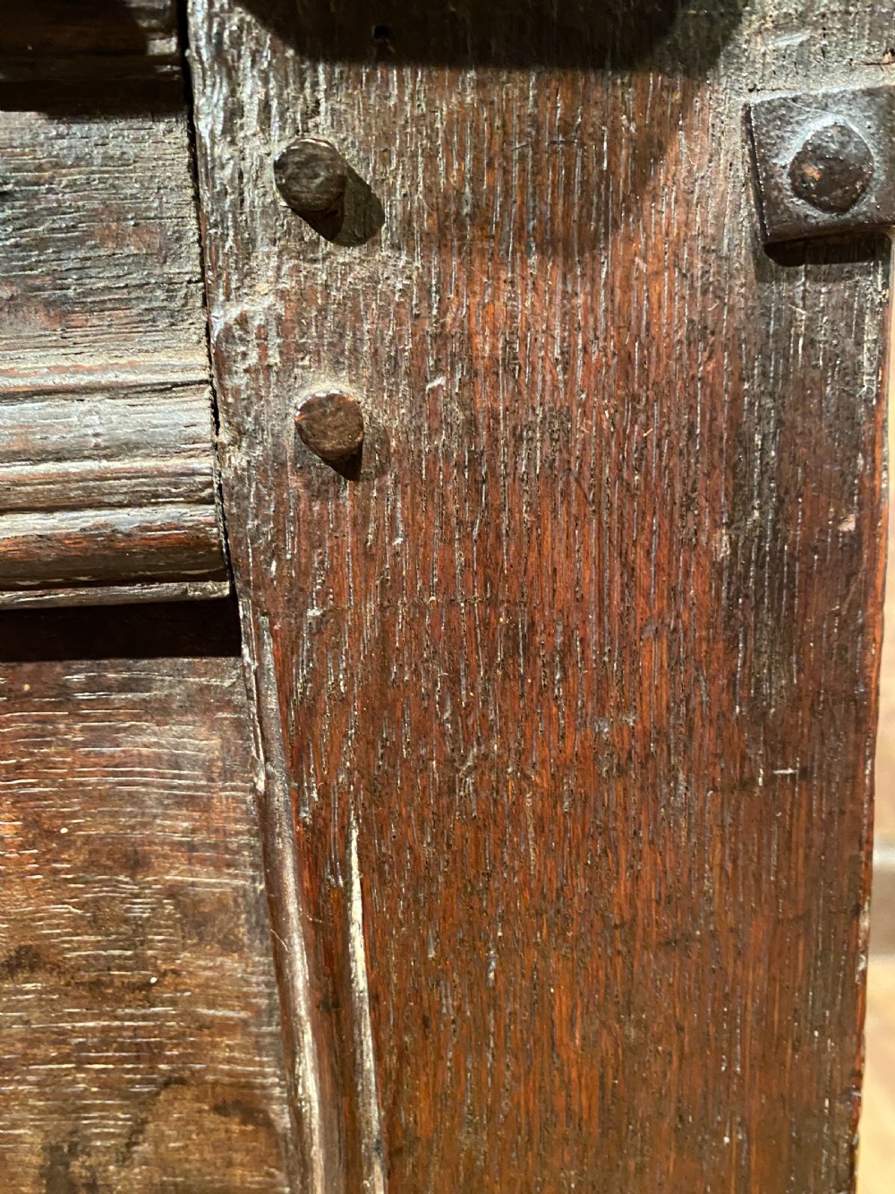 Early oak dresser View X