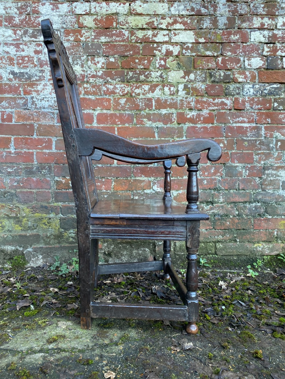 Early Oak Wainscot Chair View XVI