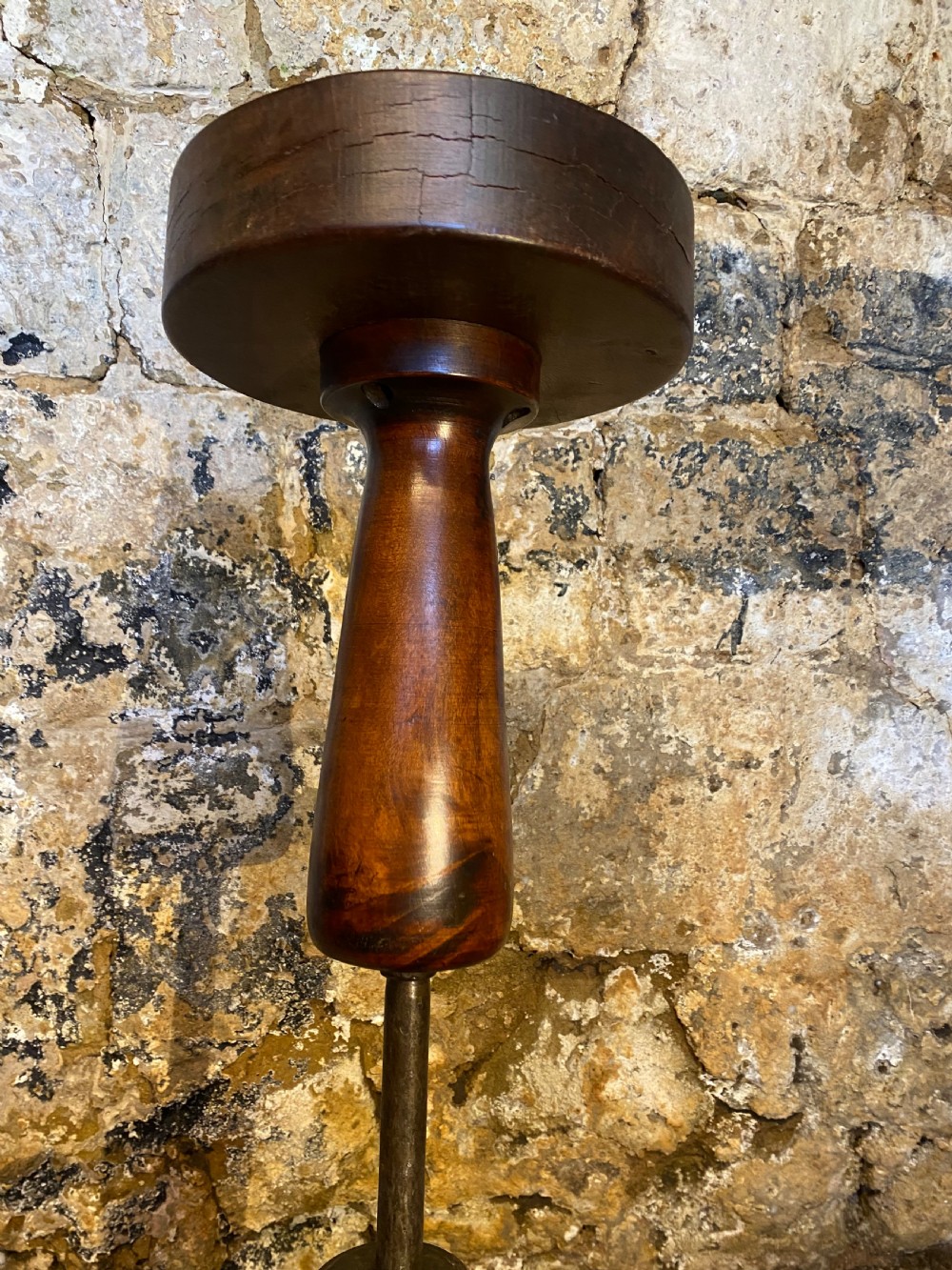 Antique Sculptor’s Stand View IV