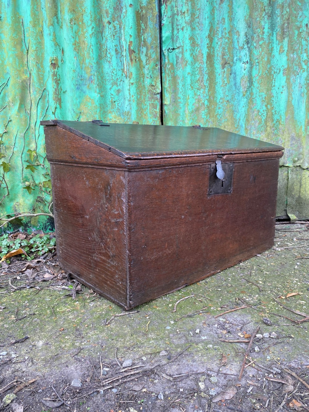 Early Oak Box
