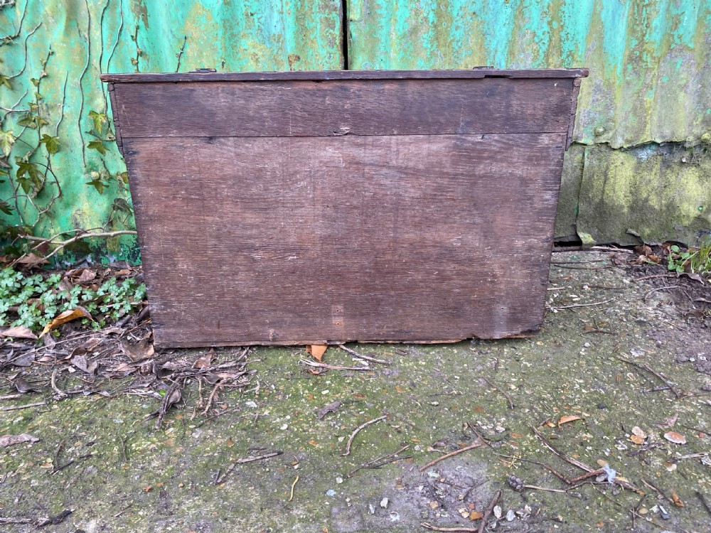 Early Oak Box View XV