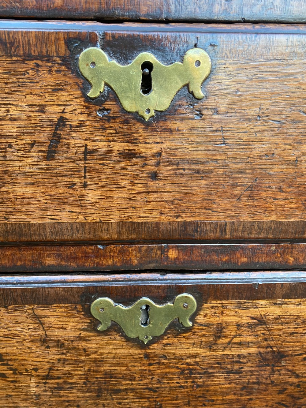 Small Bachelor’s Chest of Drawers  View VIII