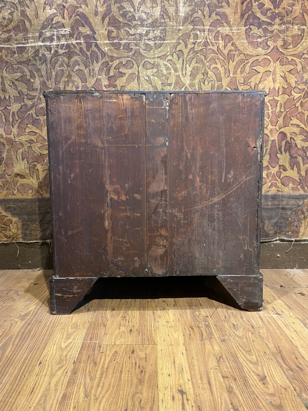 Chest of Drawers  View XIII