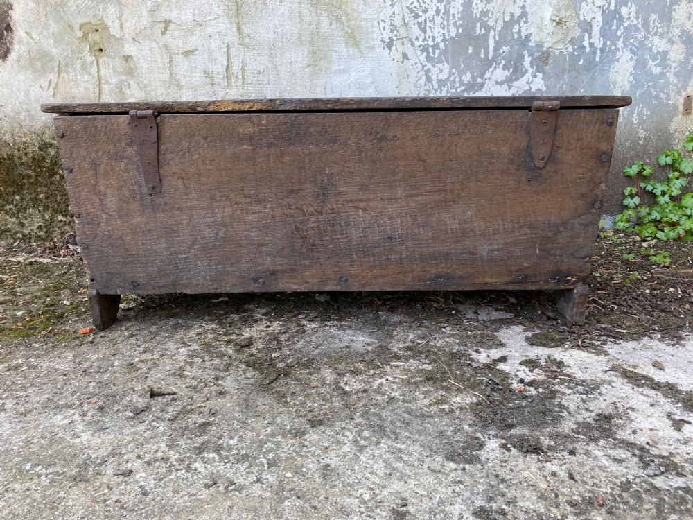Early Oak Boarded Coffer  View XVI