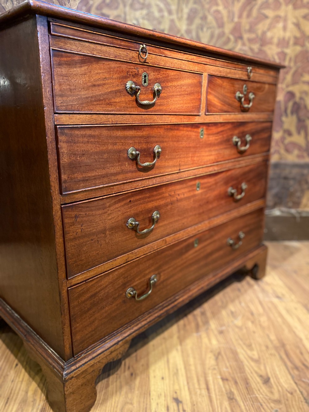 Chest of Drawers  View V