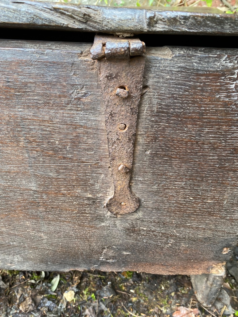 Early Oak Coffer View VI