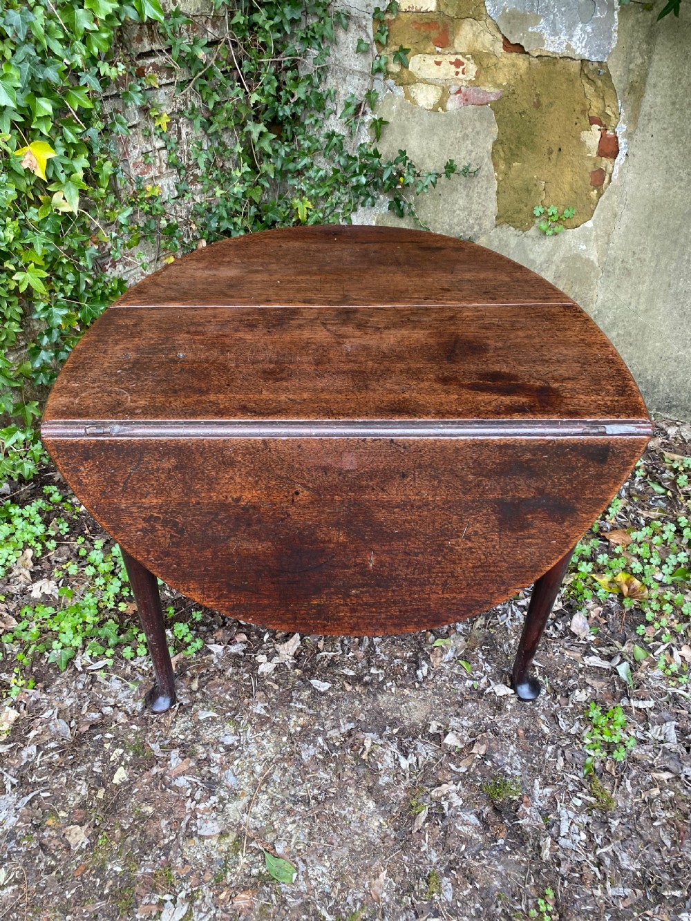 Early gateleg Table View III